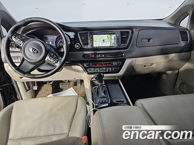 Kia Carnival из Кореи Encar
