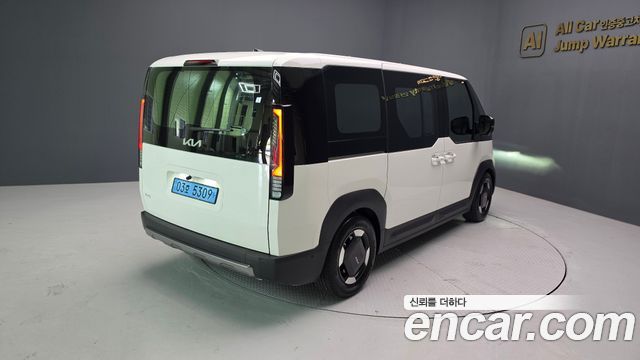 Kia PV5 Passenger 5 Seater Plus — пробег 6 938 км — фото 5 из 5