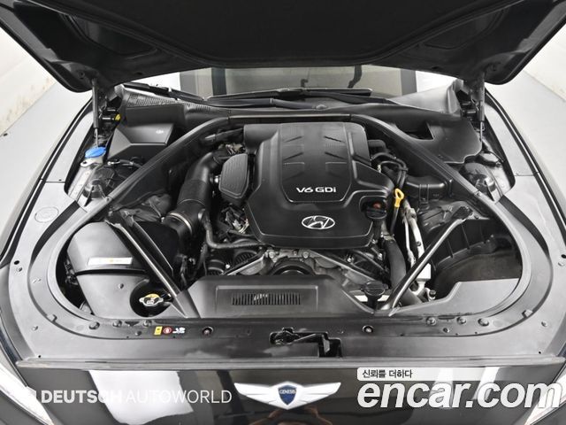 Hyundai Genesis из Кореи Encar
