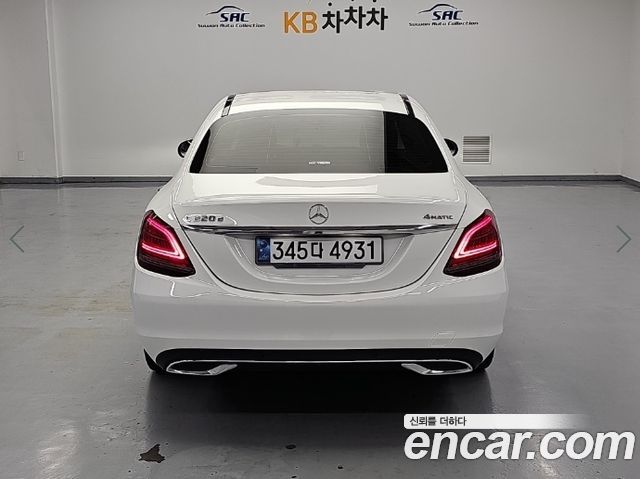 Mercedes-Benz C-Class C220 d 4MATIC — пробег 118 660 км — фото 3 из 5