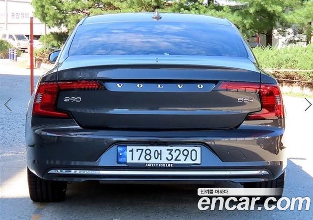 Volvo S90 B6 AWD Ultimate Bright — пробег 73 022 км — фото 4 из 5