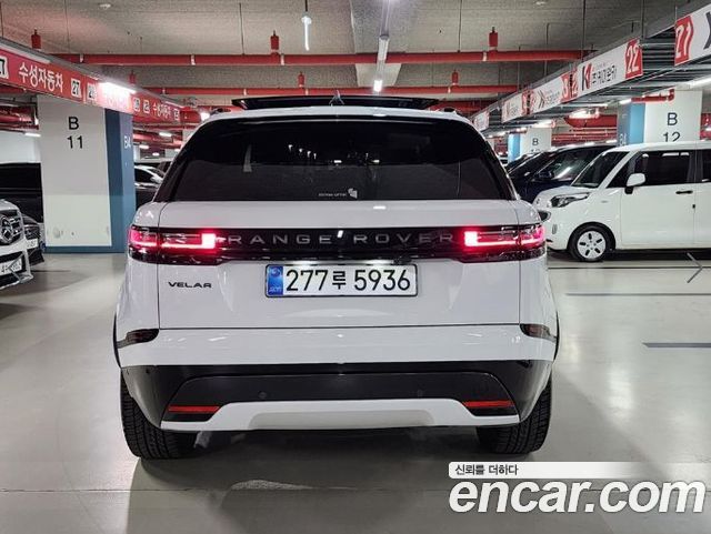 Land Rover Range Rover Velar 2.0 P250 R-Dynamic SE — пробег 4 019 км — фото 4 из 5