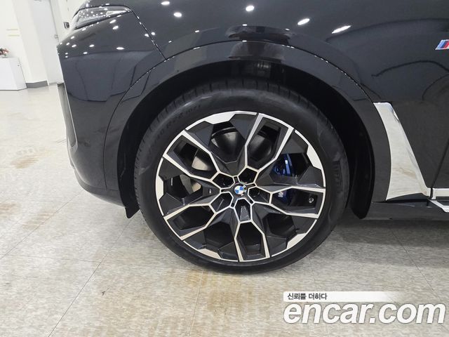 BMW X7 xDrive 40i M Sport 6STR — пробег 8 503 км — фото 5 из 5