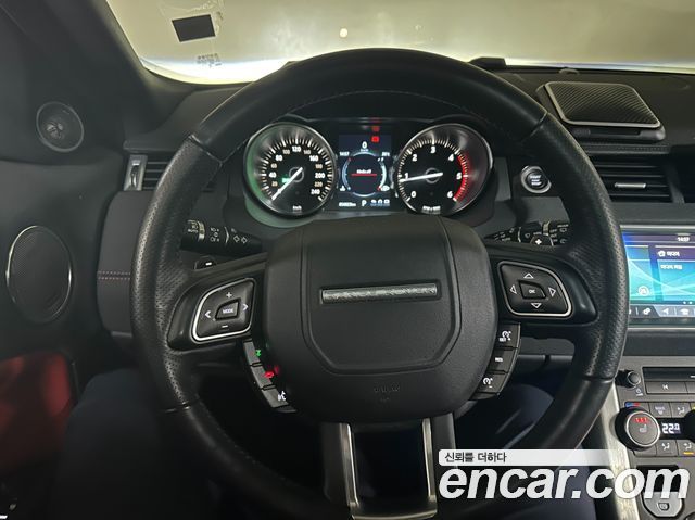 Land Rover Range Rover Evoque 2.0 TD4 HSE Dynamic — пробег 57 000 км