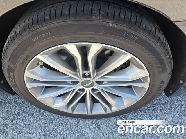 Hyundai Genesis G330 Premium AWD — пробег 112 207 км