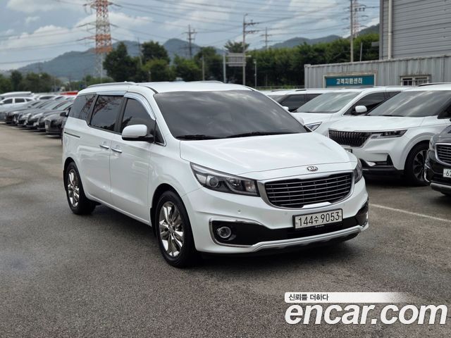 Kia Carnival из Кореи Encar