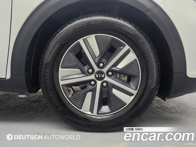 Kia Niro 1.6 HEV Prestige — пробег 123 787 км