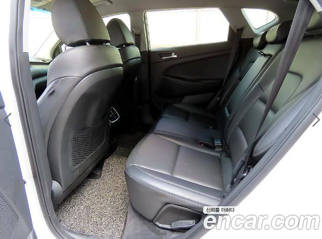 Hyundai Tucson Diesel 2.0 2WD Premium — пробег 136 080 км