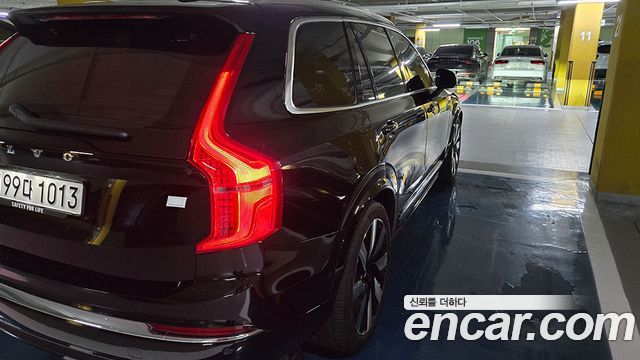 Volvo XC90 T8 Ultimate Bright Hybrid — пробег 29 976 км