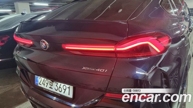 BMW X6 xDrive40i M Sport — пробег 11 405 км
