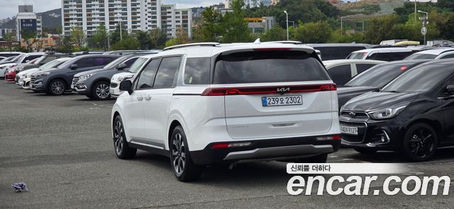 Kia Carnival Gasoline 7-Seater Noblesse — пробег 59 702 км