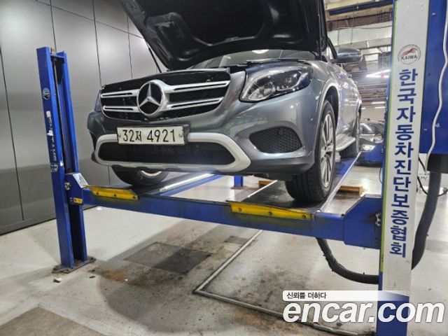 Mercedes-Benz GLC-Class GLC350e 4MATIC — пробег 141 833 км — фото 1 из 3