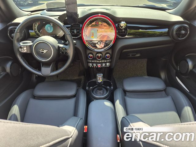 Mini Cooper Convertible Classic Third Generation — пробег 26 000 км