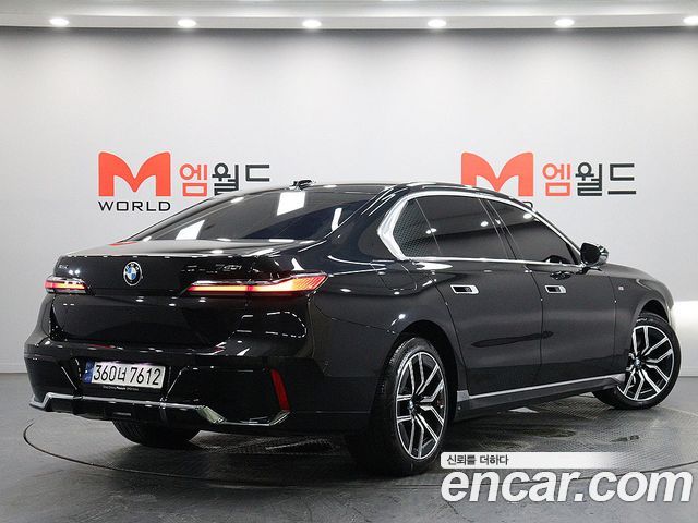 BMW 7-Series 740i xDrive M Sport Limited — пробег 30 340 км