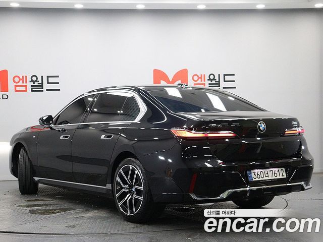 BMW 7-Series 740i xDrive M Sport Limited — пробег 30 340 км