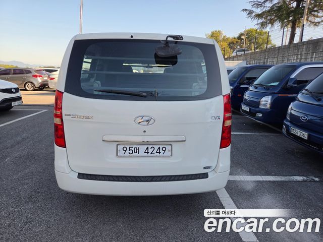Hyundai Starex 5-Seater VAN CVX Deluxe — пробег 117 000 км