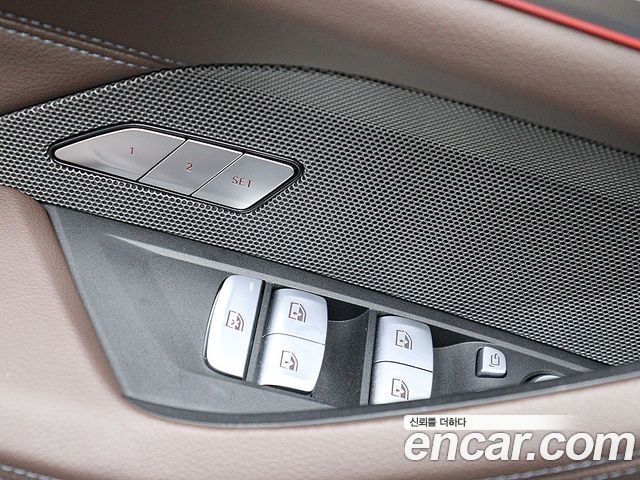BMW i4 eDrive40 M Sports Pro — пробег 11 802 км