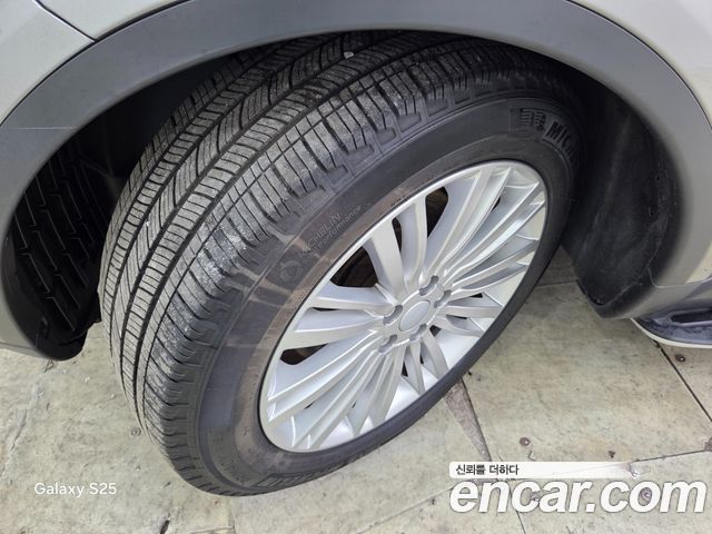 Land Rover Discovery 3.0 TD6 HSE Luxury — пробег 129 073 км
