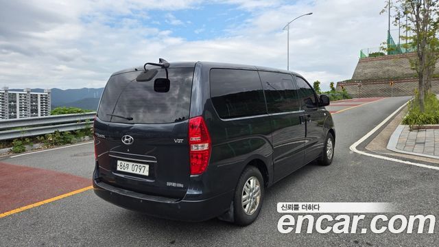 Hyundai Starex 5-Seater VAN Modern — пробег 185 593 км