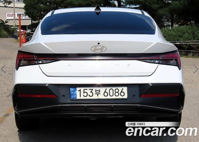 Hyundai AVANTE 1.6 Modern — пробег 26 640 км