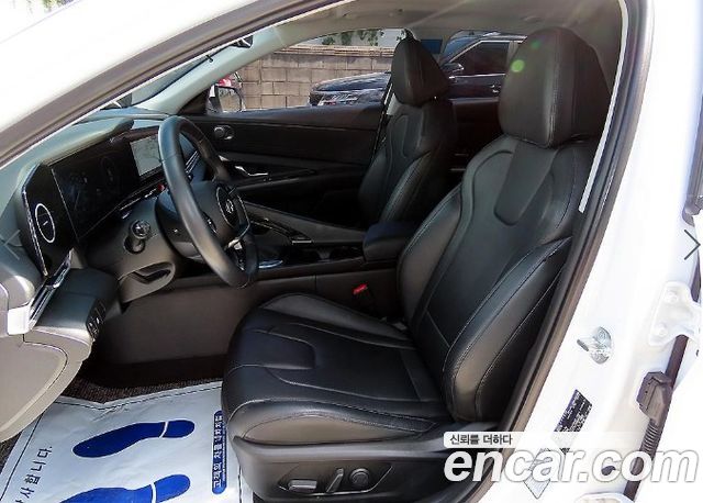 Hyundai AVANTE 1.6 Modern — пробег 26 640 км