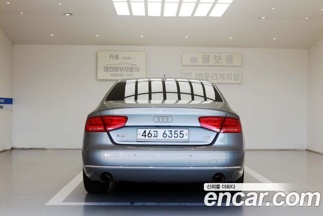 Audi A8 4.2 FSI Quattro RSE D4 — пробег 200 154 км