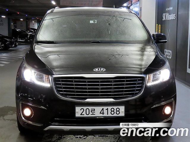 Kia Carnival 9-seater Prestige — пробег 126 475 км