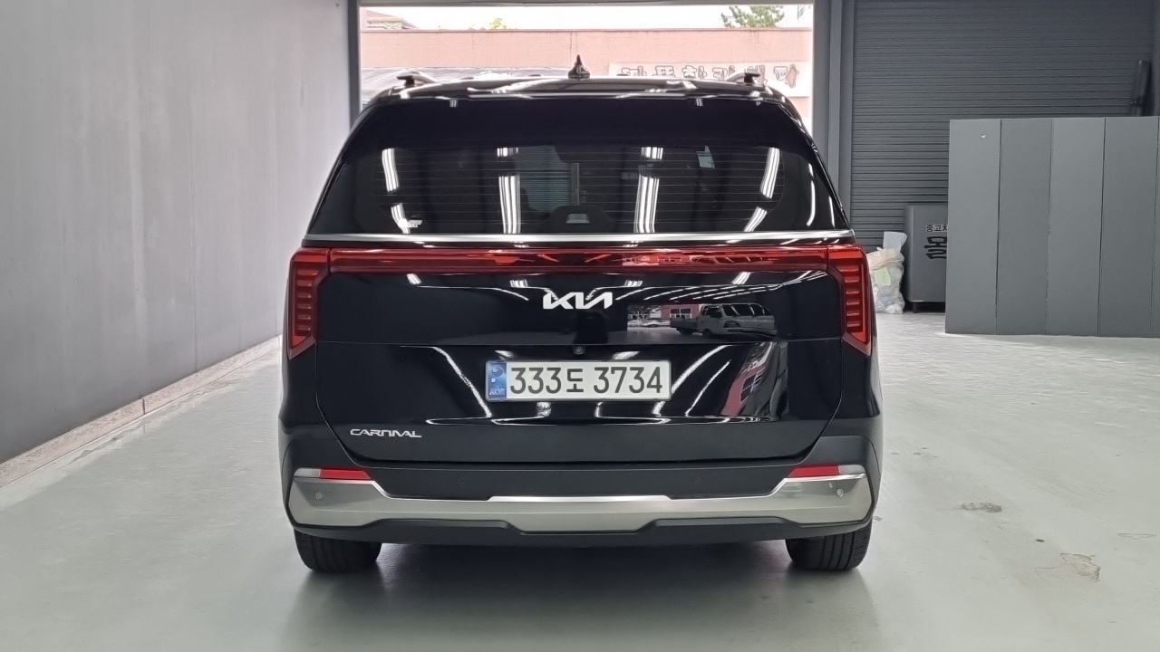 Kia Carnival Diesel 9-Seater Noblesse — пробег 79 835 км