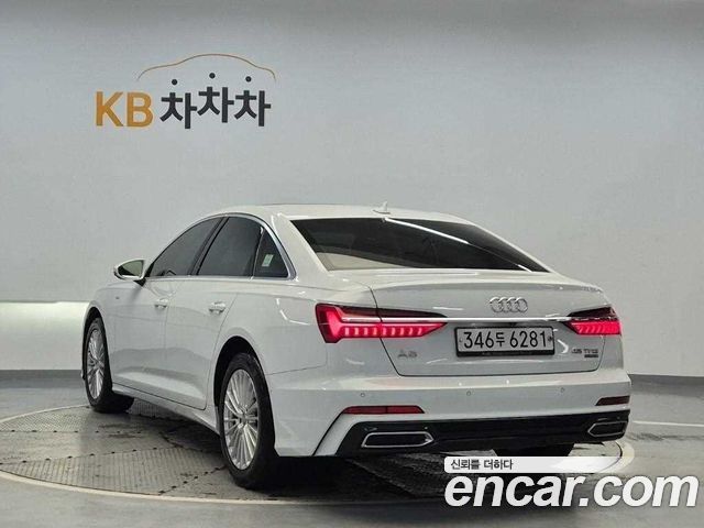 Audi A6 45 TFSI Quattro Premium — пробег 92 518 км