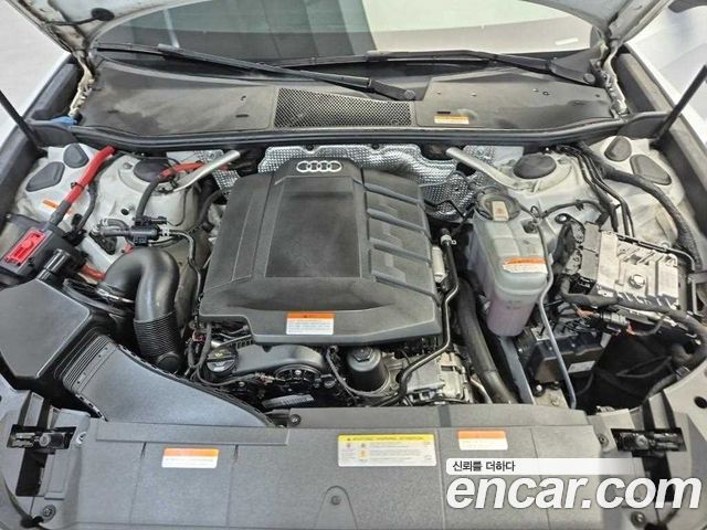 Audi A6 45 TFSI Quattro Premium — пробег 92 518 км