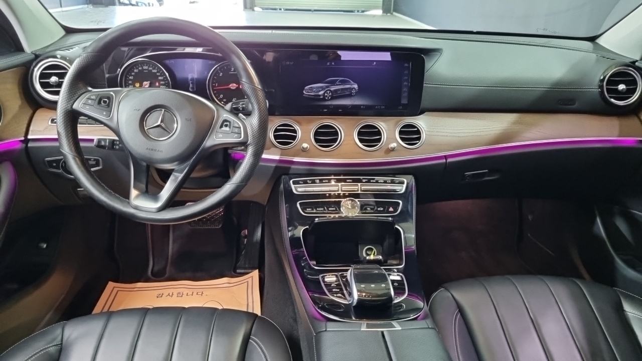Mercedes-Benz E-Class E220d Exclusive — пробег 122 095 км