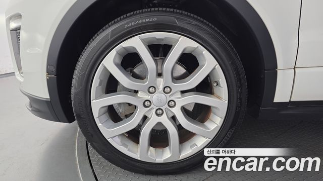 Land Rover Range Rover Evoque 2.0 TD4 HSE Dynamic — пробег 119 799 км