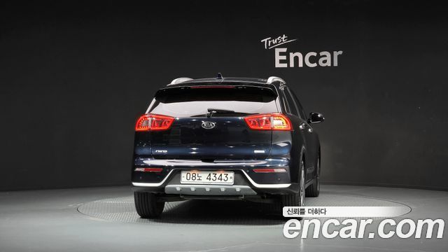 Kia Niro из Кореи Encar
