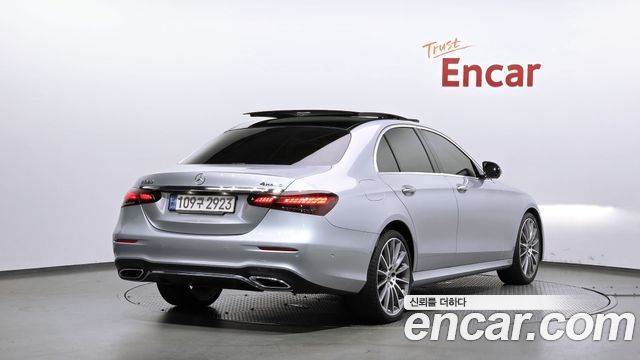 Mercedes-Benz E-Class из Кореи Encar
