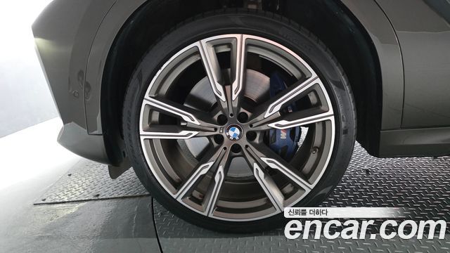 BMW X6 M50i — пробег 43 798 км — фото 5 из 5