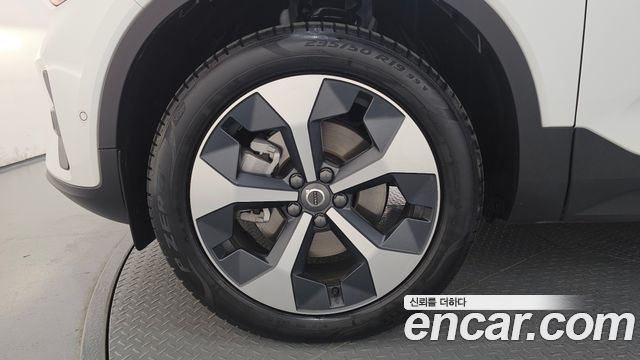Volvo XC40 из Кореи Encar