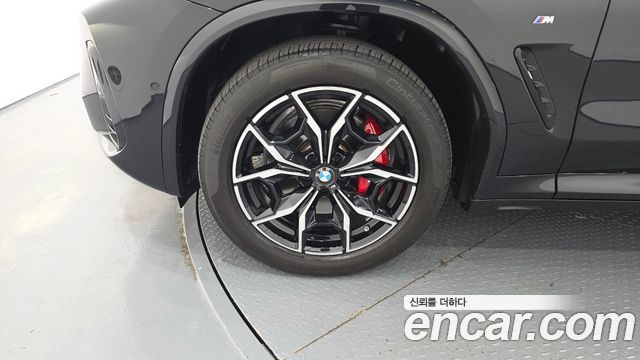 BMW X4 xDrive20i M Sports Pro — пробег 18 630 км — фото 5 из 5