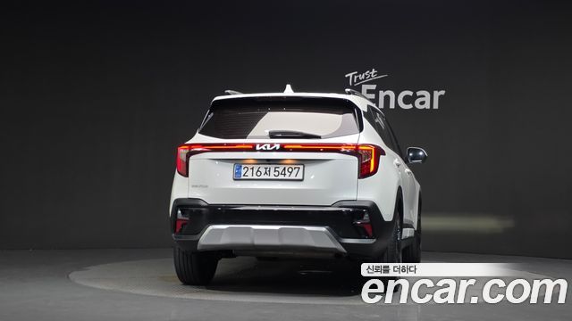 Kia Seltos из Кореи Encar