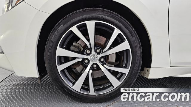 Nissan Maxima из Кореи Encar