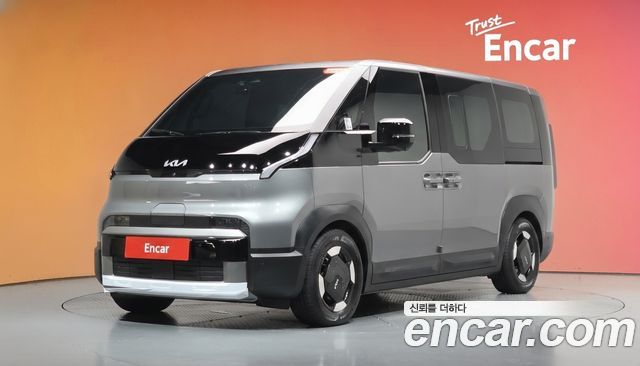 Kia PV5 Passenger 5 Seater Plus — пробег 16 271 км — фото 1 из 5