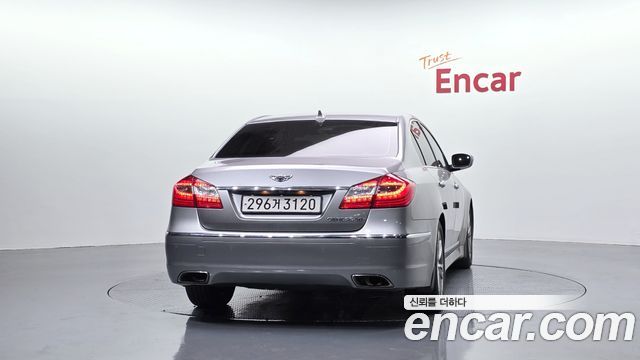 Hyundai Genesis из Кореи Encar