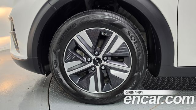 Kia Niro 1.6 HEV Prestige — пробег 82 810 км — фото 5 из 5