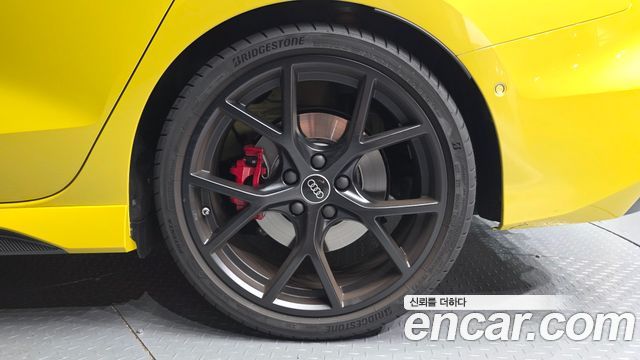 Audi RS3 из Кореи Encar