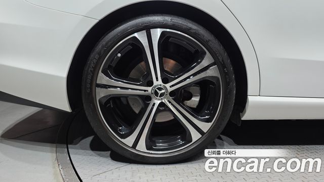 Mercedes-Benz C-Class из Кореи Encar