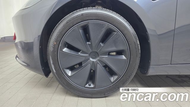 Tesla Model 3 RWD — пробег 11 145 км — фото 5 из 5