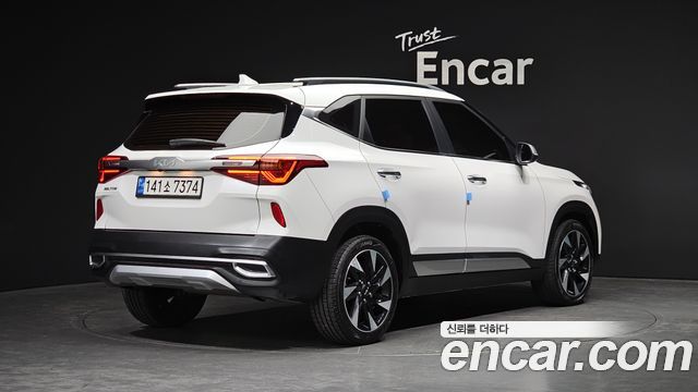 Kia Seltos из Кореи Encar