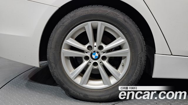 BMW 3-Series из Кореи Encar