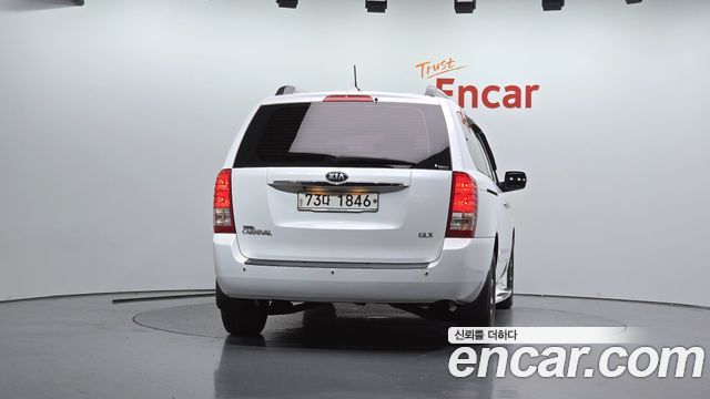 Kia Carnival из Кореи Encar