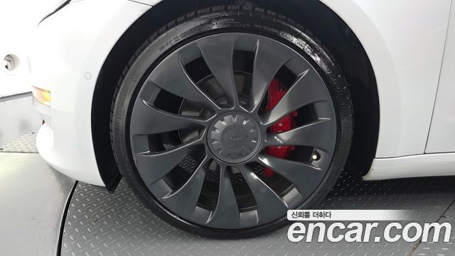 Tesla Model 3 из Кореи Encar