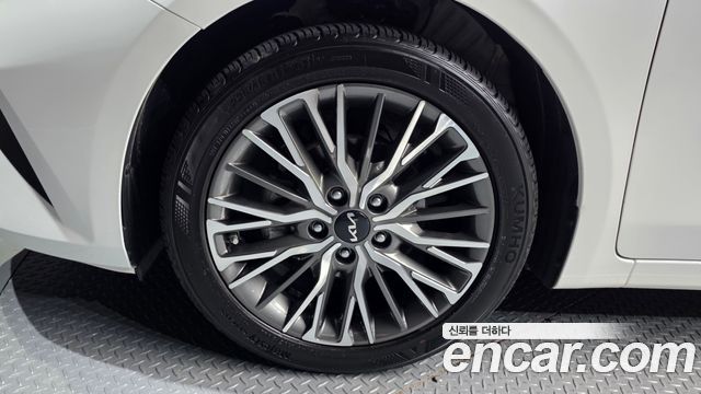 Kia K3 из Кореи Encar